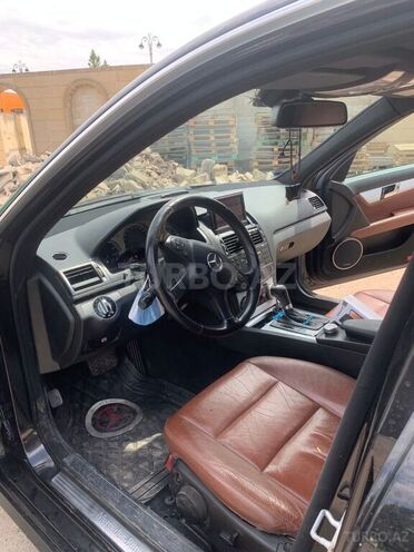 Mercedes C 300 2008, 230,000 km - 3.0 l - Biləsuvar