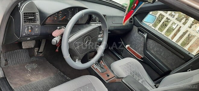 Mercedes C 180 1997, 300,335 km - 1.8 l - Bakı