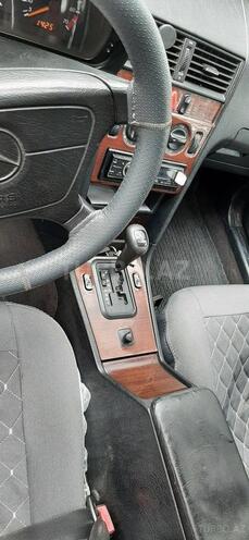 Mercedes C 180 1997, 300,335 km - 1.8 l - Bakı