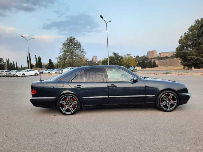 Mercedes E 200 2000, 272,000 km - 2.0 l - Gəncə