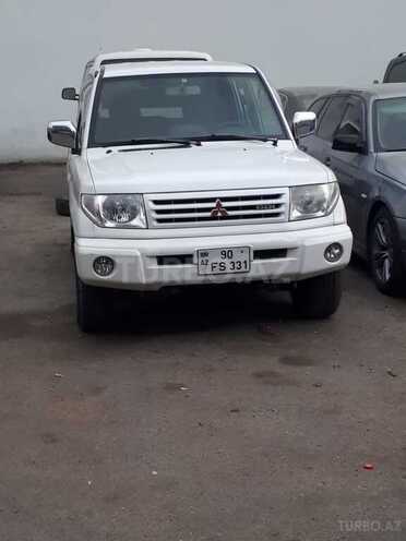 Mitsubishi Pajero io 1999, 306,000 km - 1.8 l - Bakı