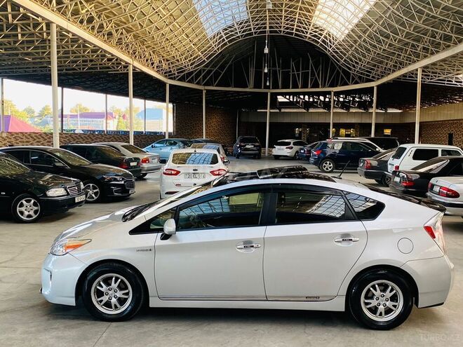 Toyota Prius 2012, 169,000 km - 1.8 l - Gəncə