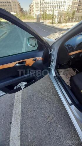 Mercedes E 220 2007, 295,000 km - 2.2 l - Bakı