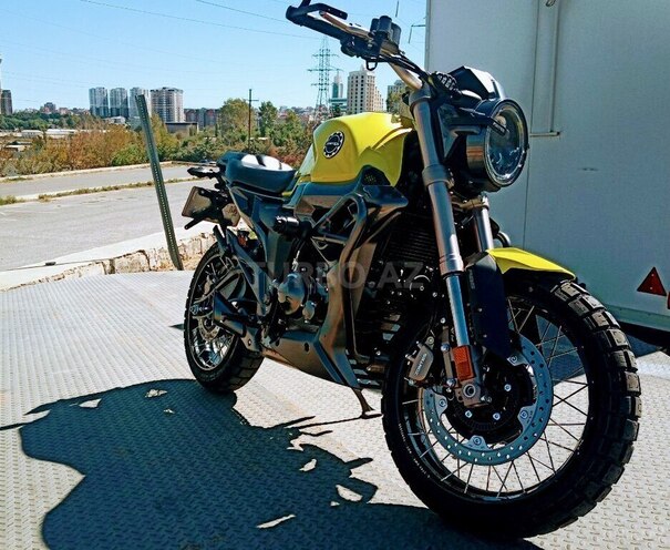 Zontes  2020, 5,392 km - 0.2 l - Bakı