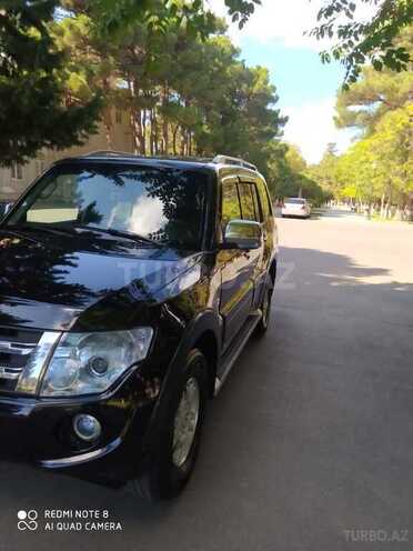 Mitsubishi Pajero 2007, 176,200 km - 3.0 l - Sumqayıt