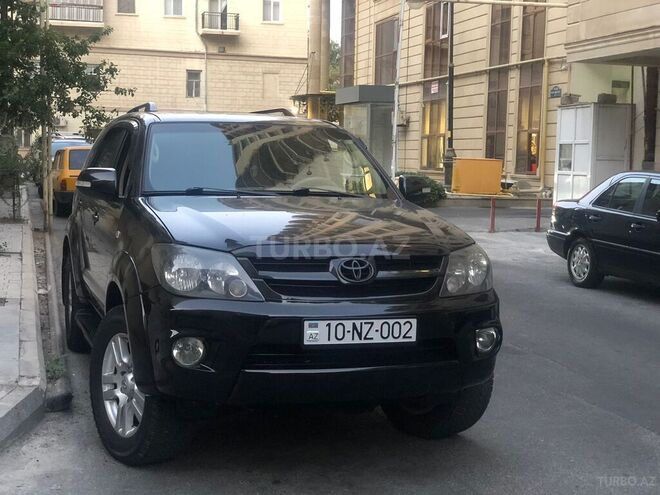 Toyota Fortuner 2006, 350,000 km - 2.7 l - Bakı