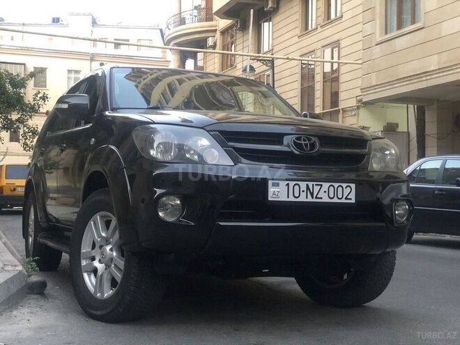 Toyota Fortuner 2006, 350,000 km - 2.7 l - Bakı