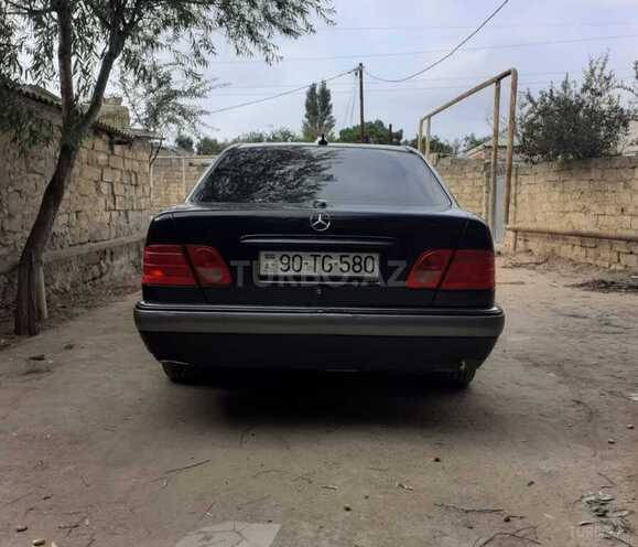 Mercedes E 240 1997, 520,227 km - 2.4 л - Bakı
