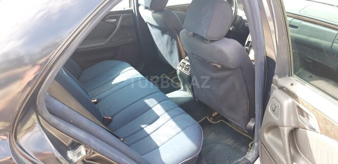 Mercedes E 280 1997, 380,000 km - 2.8 l - Xırdalan