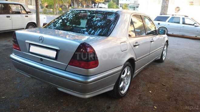 Mercedes C 180 2000, 245,000 km - 1.8 l - Bakı