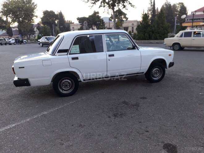 LADA (VAZ) 2107 2004, 200,000 km - 1.6 л - Qazax