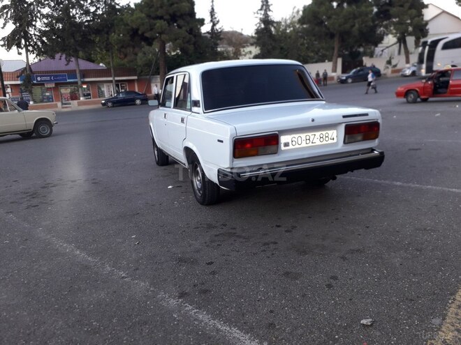 LADA (VAZ) 2107 2004, 200,000 km - 1.6 л - Qazax
