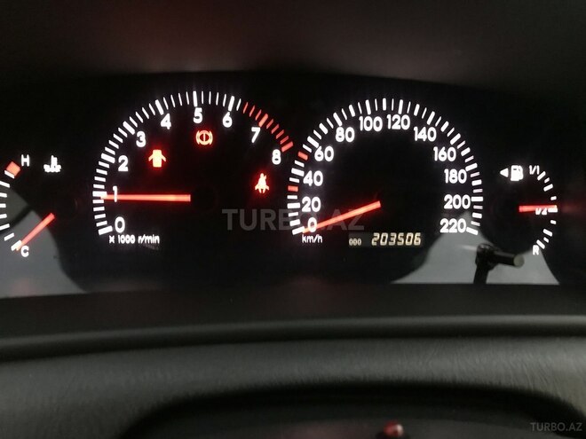 Toyota Corolla 2005, 203,900 km - 1.4 l - Bakı