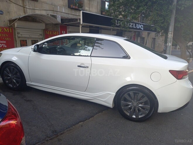 Kia Cerato Koup 2010, 196,000 km - 2.0 л - Bakı