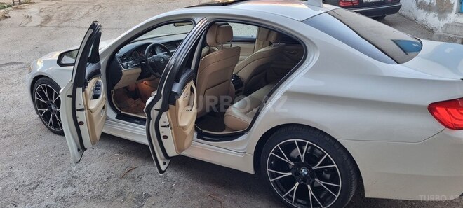 BMW 528 2010, 250,000 km - 3.0 l - Bakı