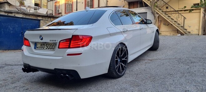 BMW 528 2010, 250,000 km - 3.0 l - Bakı