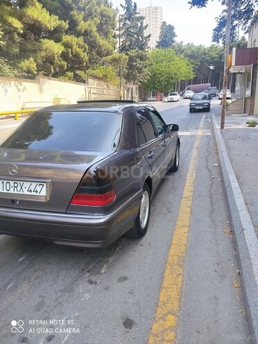 Mercedes C 250 1994, 326,000 km - 2.5 л - Bakı