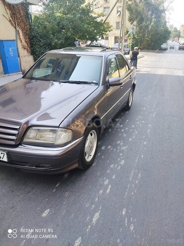 Mercedes C 250 1994, 326,000 km - 2.5 л - Bakı