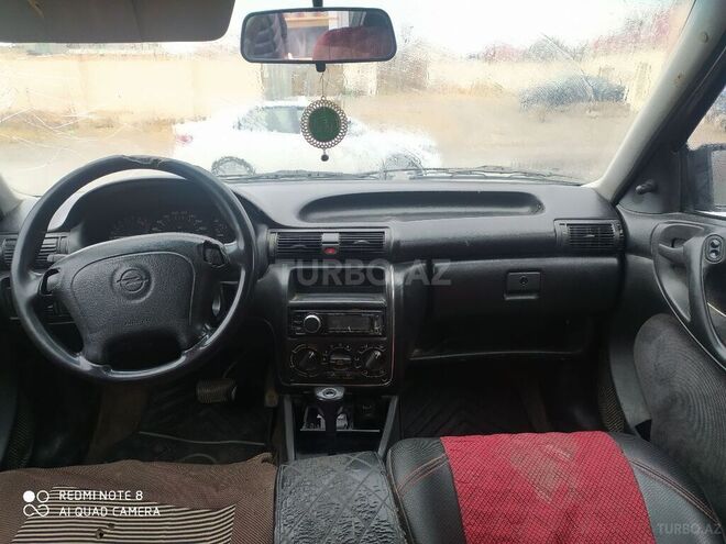 Opel Astra 1994, 406,345 km - 1.6 l - Bakı