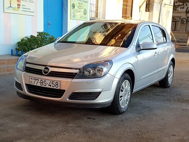 Opel Astra 2004, 110,000 km - 1.4 l - Bakı