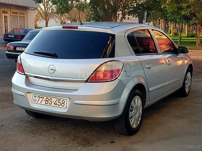 Opel Astra 2004, 110,000 km - 1.4 l - Bakı