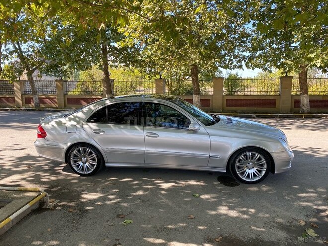 Mercedes E 320 2003, 285,000 km - 3.2 l - Xaçmaz