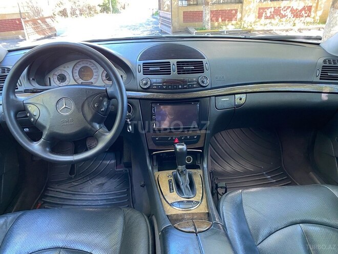 Mercedes E 320 2003, 285,000 km - 3.2 l - Xaçmaz