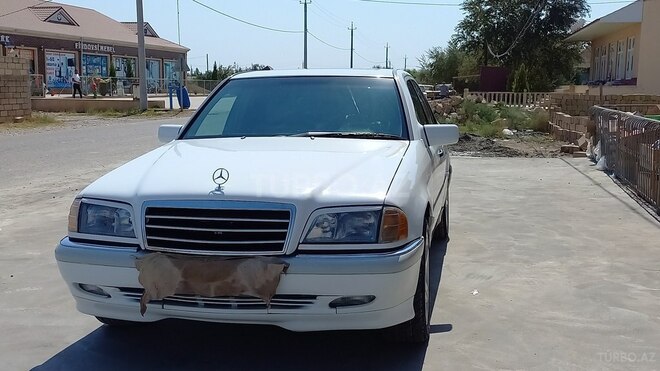 Mercedes C 230 1999, 156,000 km - 2.3 l - Bakı