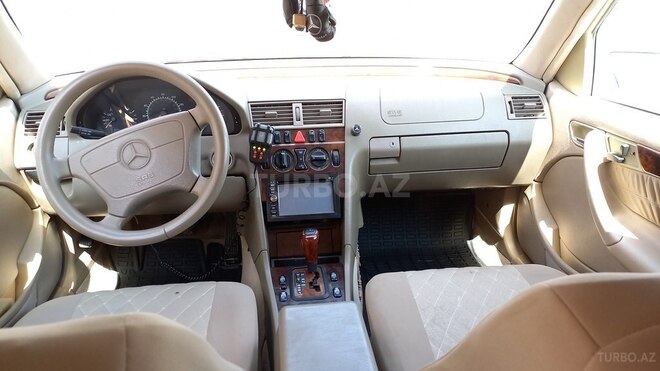 Mercedes C 230 1999, 156,000 km - 2.3 l - Bakı