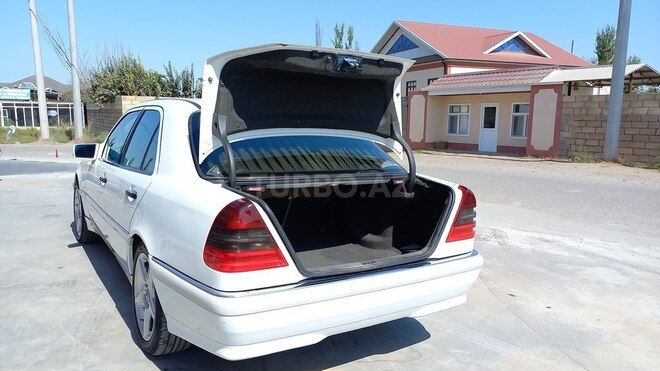 Mercedes C 230 1999, 156,000 km - 2.3 l - Bakı