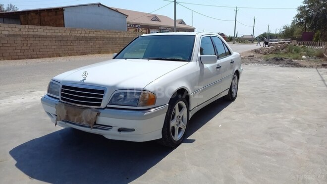 Mercedes C 230 1999, 156,000 km - 2.3 l - Bakı