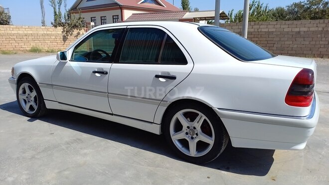 Mercedes C 230 1999, 156,000 km - 2.3 l - Bakı