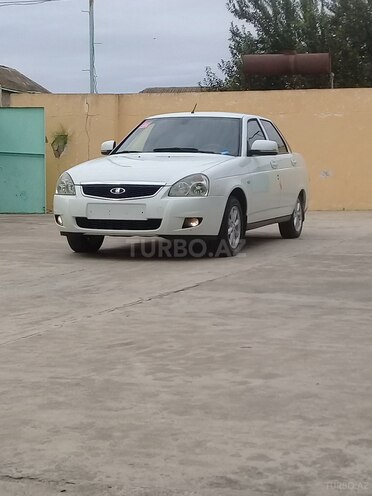LADA (VAZ) Priora 2015, 82,000 km - 1.6 l - Salyan