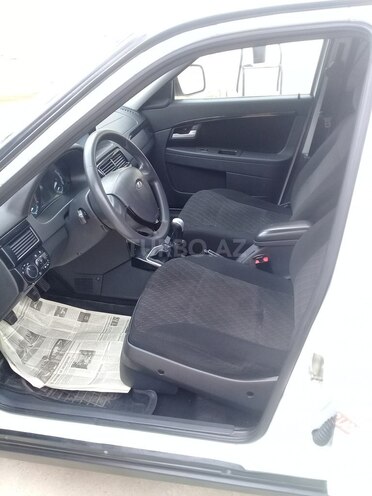 LADA (VAZ) Priora 2015, 82,000 km - 1.6 l - Salyan