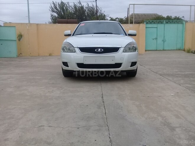 LADA (VAZ) Priora 2015, 82,000 km - 1.6 l - Salyan