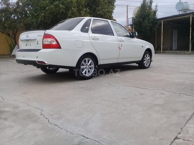 LADA (VAZ) Priora 2015, 82,000 km - 1.6 l - Salyan
