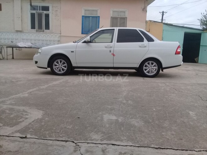 LADA (VAZ) Priora 2015, 82,000 km - 1.6 l - Salyan