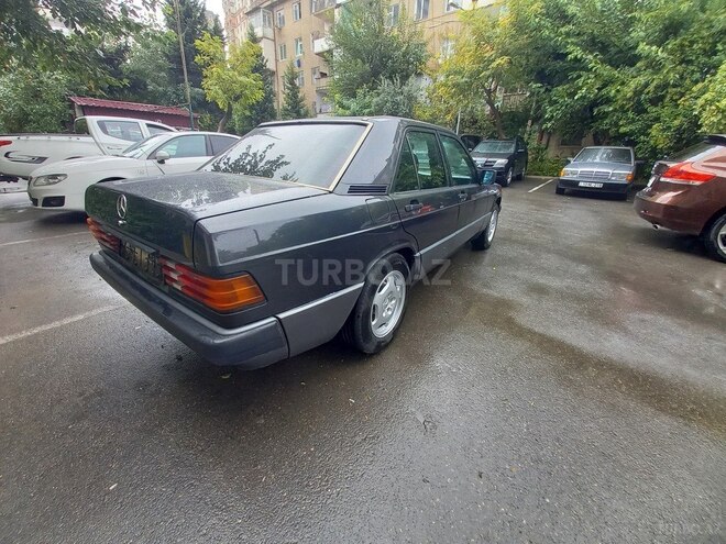 Mercedes 190 1992, 245,212 km - 2.0 l - Bakı