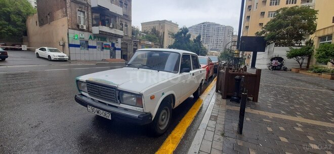LADA (VAZ) 2107 2011, 173,000 km - 1.6 l - Bakı