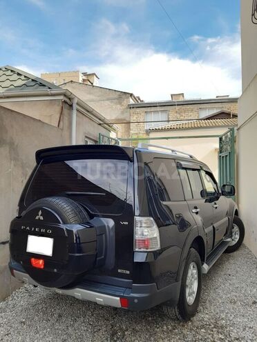 Mitsubishi Pajero 2007, 162,000 km - 3.0 л - Bakı