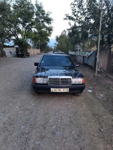Mercedes 190 1992, 400,000 km - 2.0 l - Gəncə