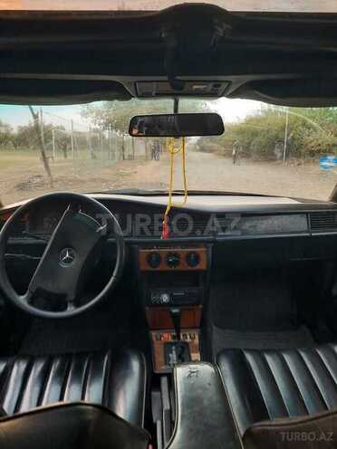 Mercedes 190 1992, 400,000 km - 2.0 l - Gəncə