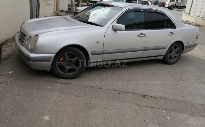Mercedes E 230 1997, 405,550 km - 2.3 л - Sumqayıt
