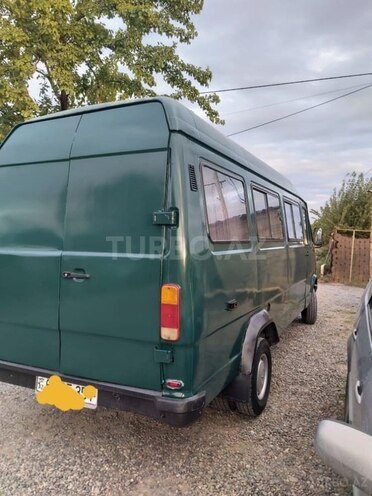 Mercedes 410 D 1992, 445,880 km - 2.5 l - Şirvan