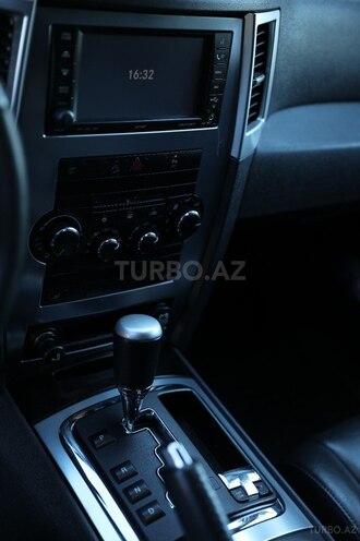 Jeep Grand Cherokee 2008, 246,000 km - 3.0 л - Qax