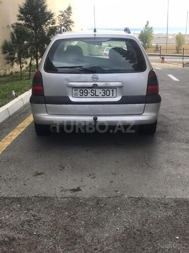 Opel Vectra 1997, 260,000 km - 1.8 l - Bakı