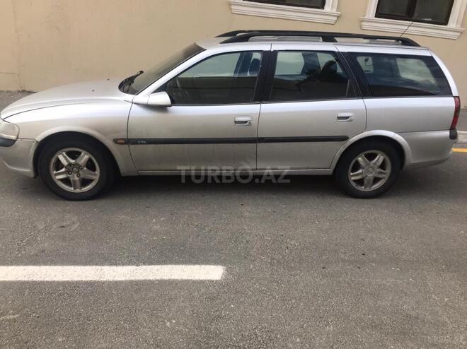 Opel Vectra 1997, 260,000 km - 1.8 l - Bakı