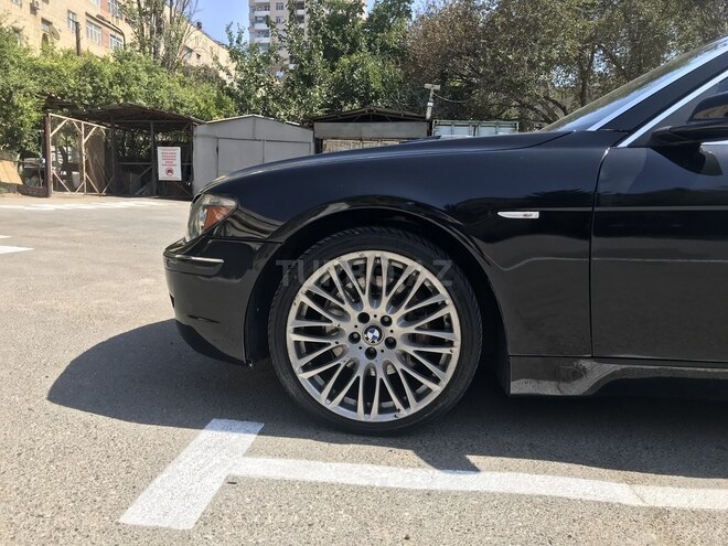 BMW 745 2004, 322,000 km - 4.4 l - Bakı