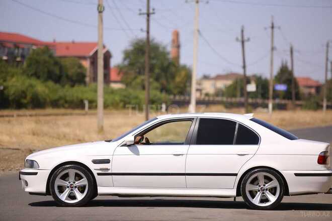 BMW 525 2002, 281,000 km - 2.5 l - Lənkəran