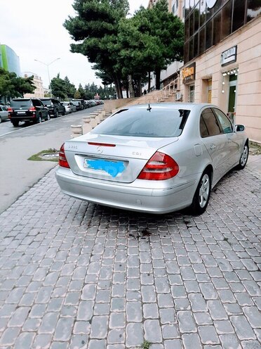Mercedes E 220 2005, 398,000 km - 2.2 l - Bakı